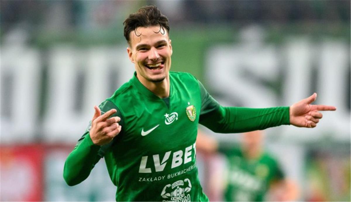 تصريحات شوبير عن صفقات الأهلي.. 3 مهاجمين ولاعب وسط في الانتقالات الشتوية