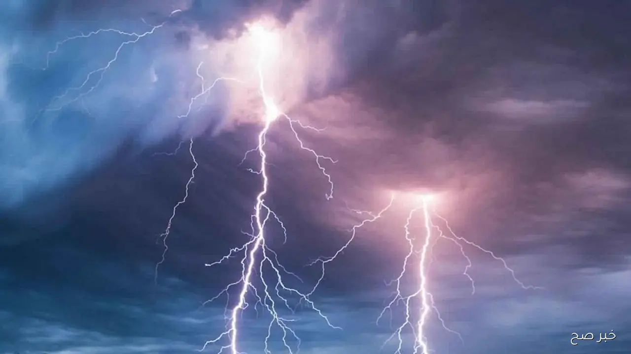 حالة الطقس الخميس 13 نوفمبر.. بداية موجة باردة وأمطار رعدية على السواحل الشمالية