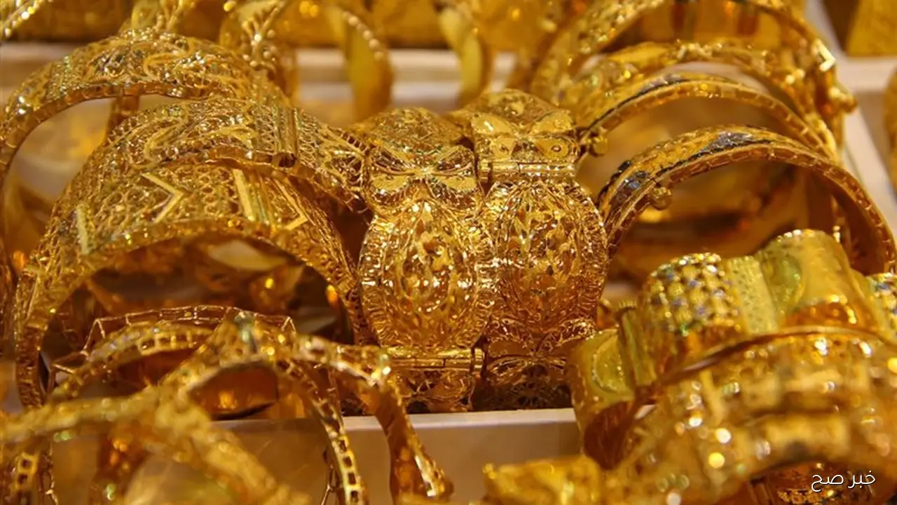 “الصاغة تشتعل” سعر جرام الذهب عيار 21 سعر الذهب اليوم الاحد 16-11-2025 افضل أداة للادخار